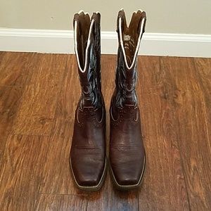 New Justin cowboy boots.